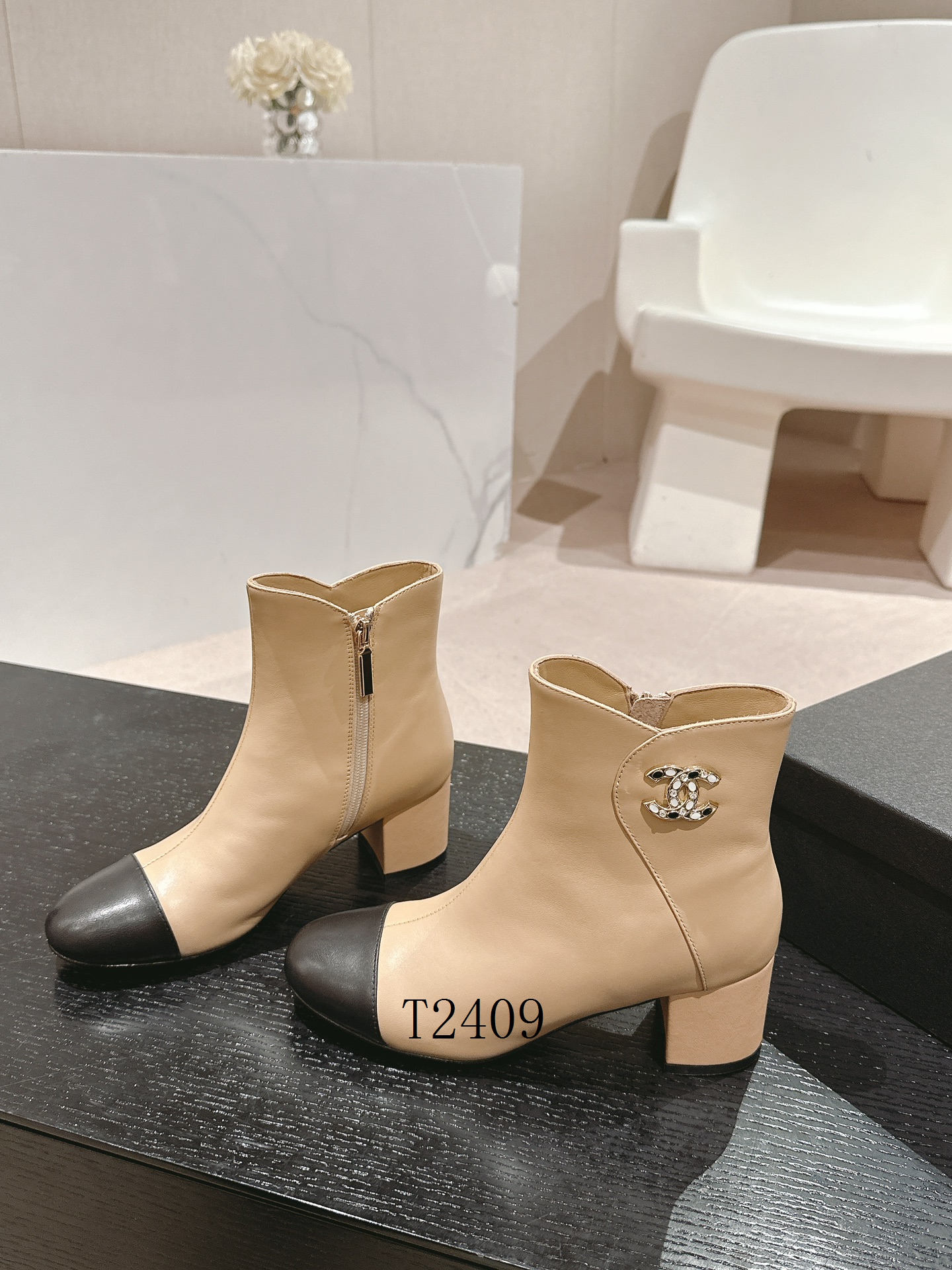 Chanel Boots Women 0720