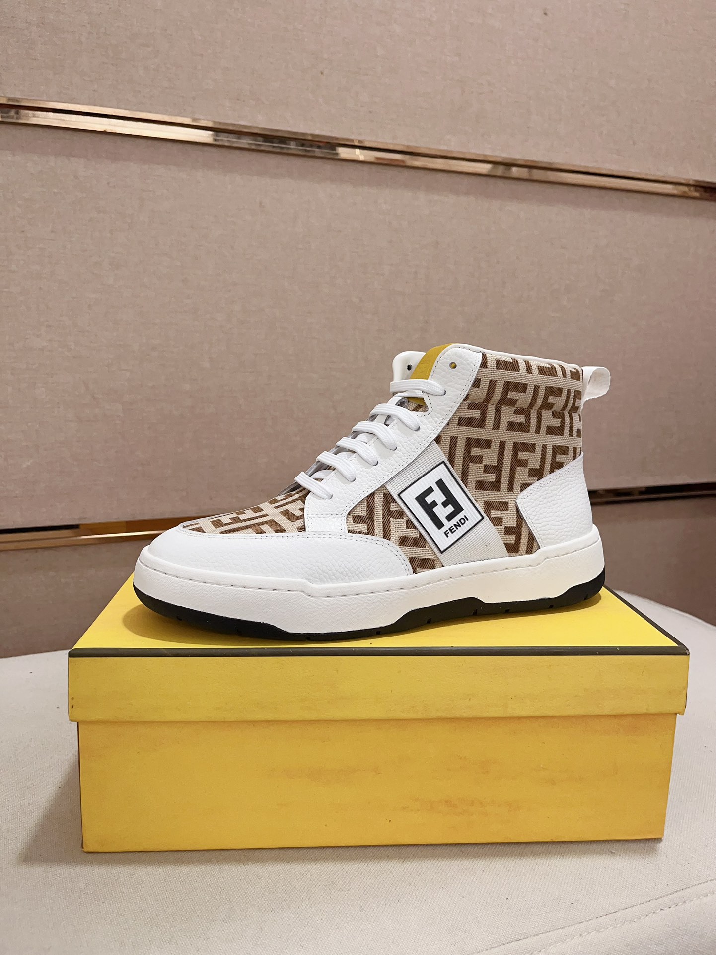 2026 Fendi 高帮鞋 0121