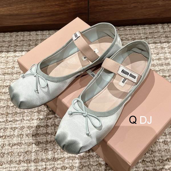 MiuMiu sz35-40 DJ0107