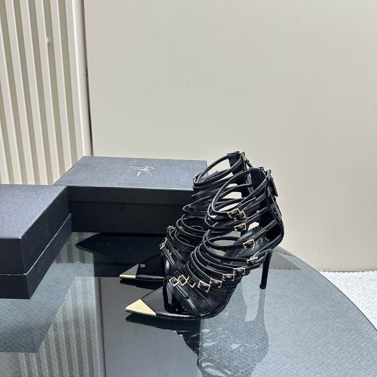Giuseppe Zanotti sz35-40 mnh0309