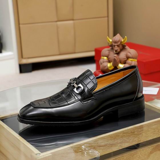 Ferragamo sz38-46 mnh02170