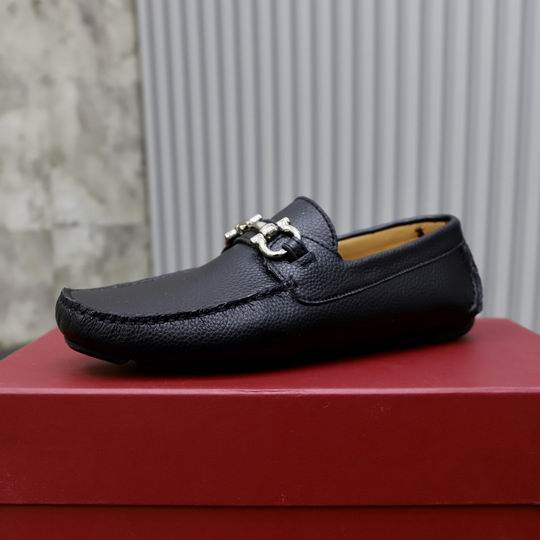 Ferragamo sz38-46 mnh0327