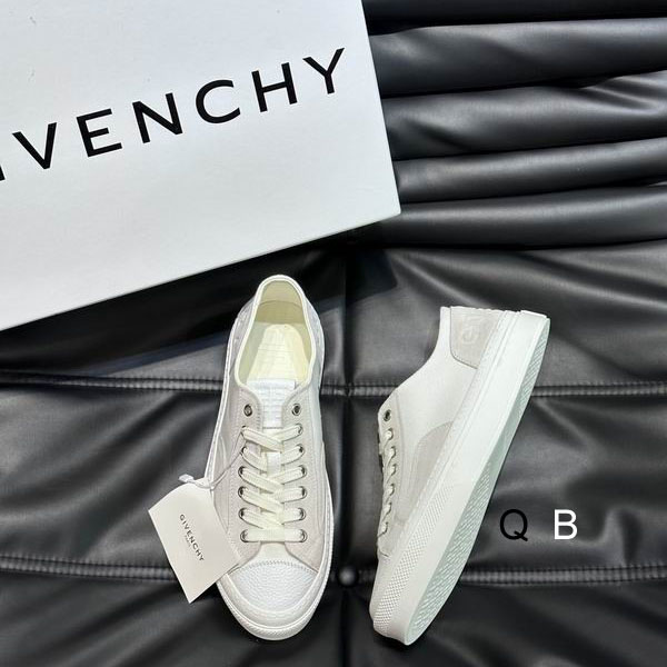 Givenchy sz38-45 BS0601