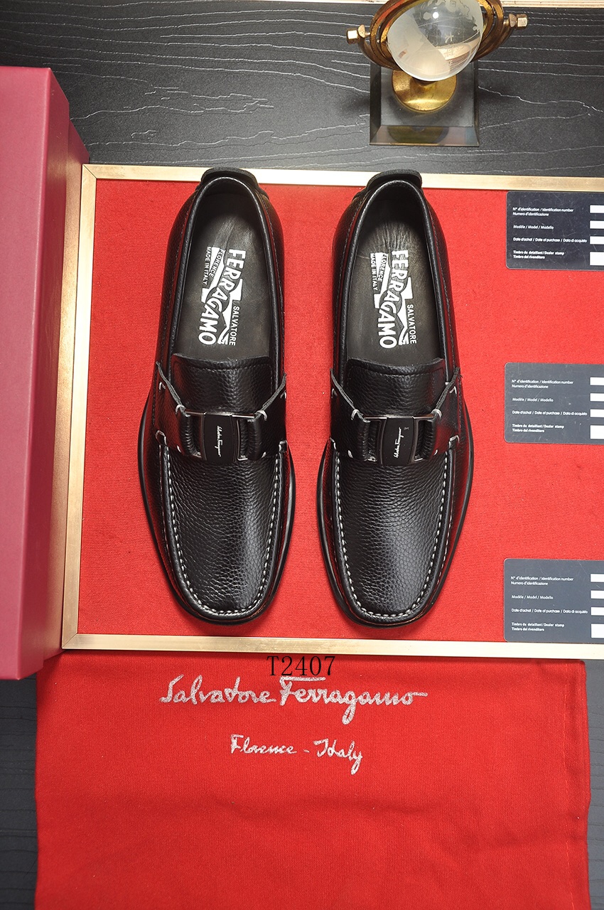 Ferragamo sz38-44 h0732