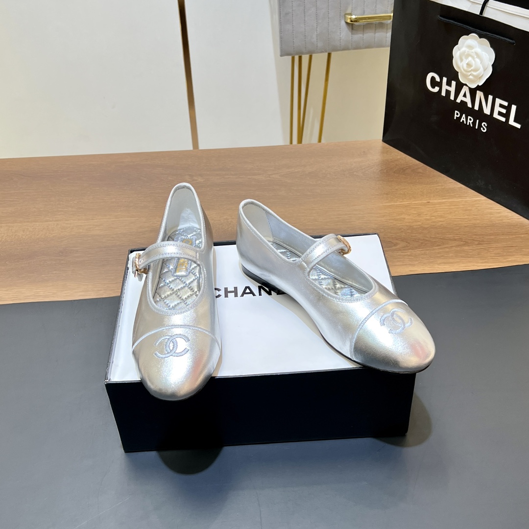 Chanel sz35-41 h0820