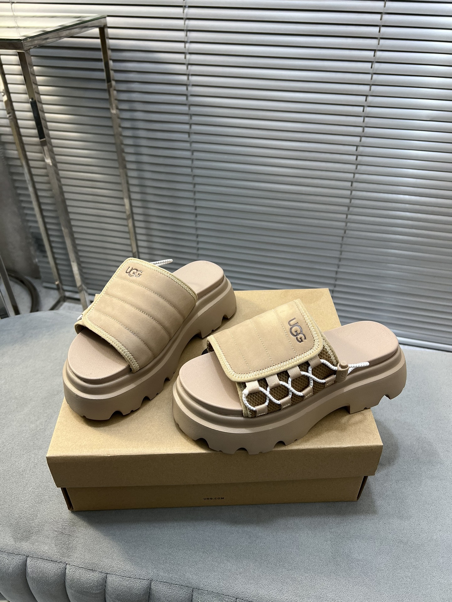 UGG sz35-40 h0901