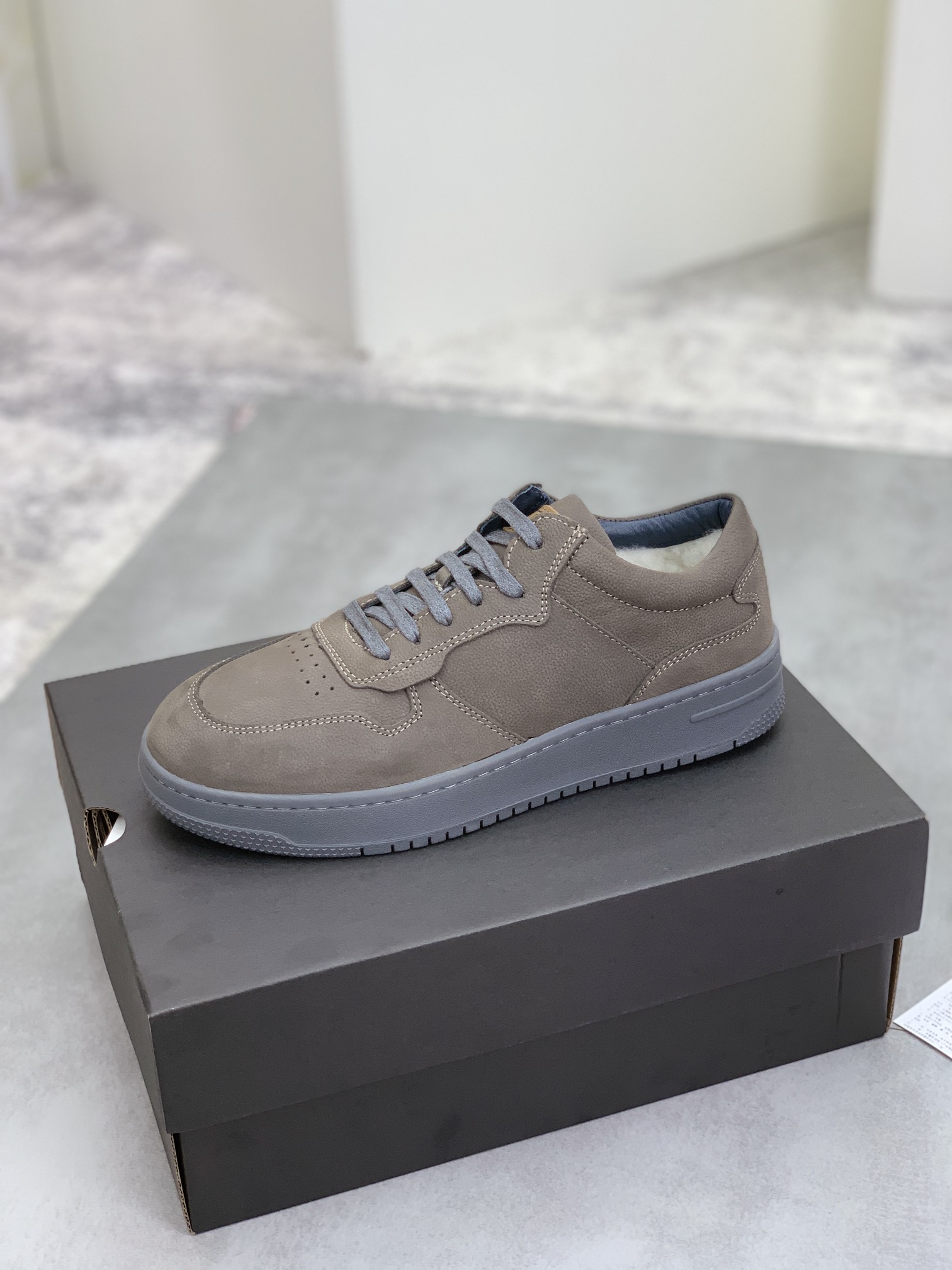 UGG sz39-44 h1002