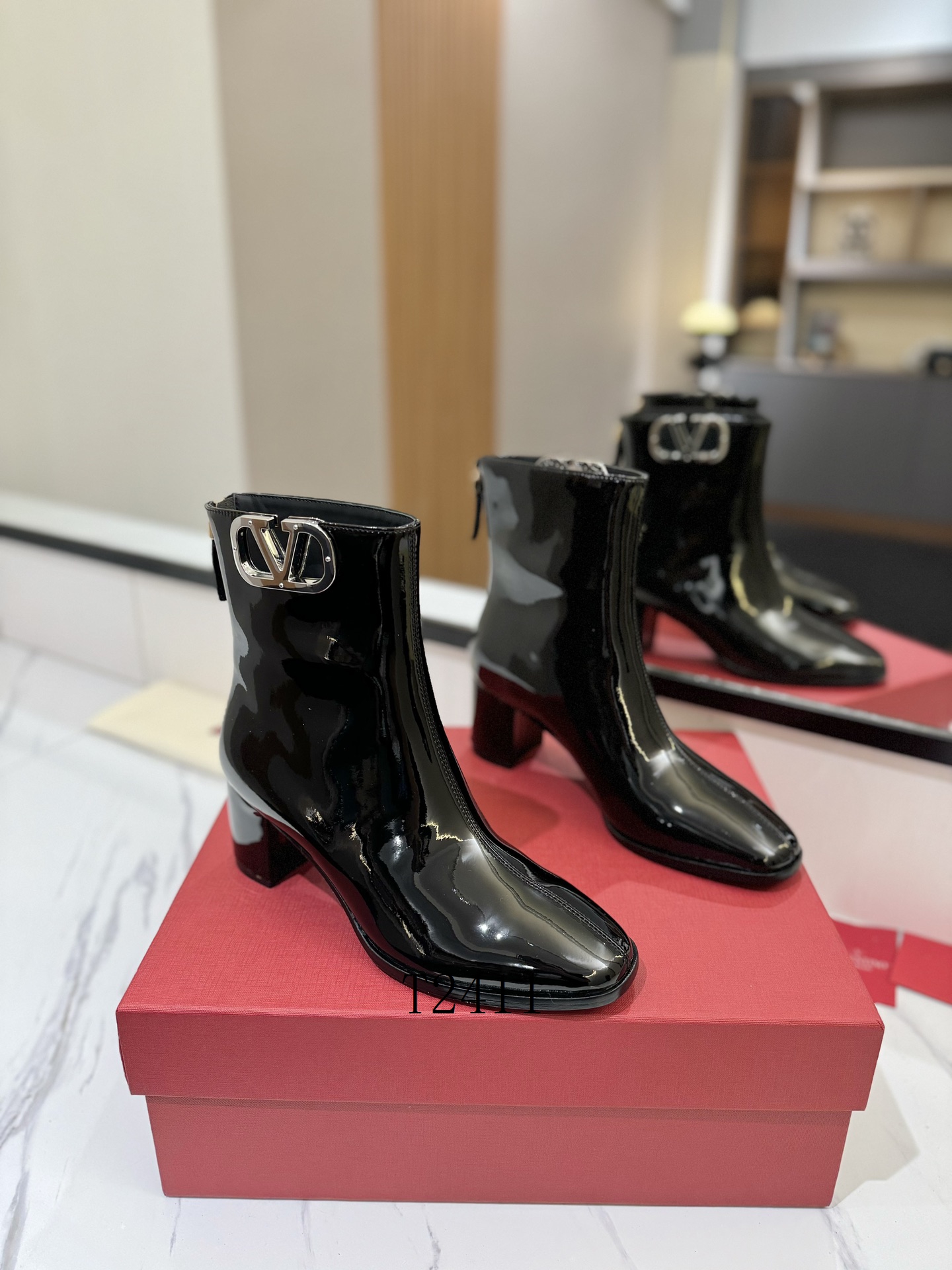 Valentino sz35-41 h1107