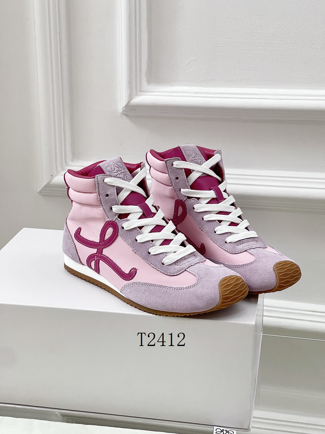 Loewe High Cut Women 1213