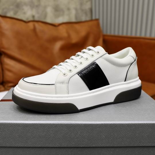 2026 Prada Low Cut Man2 0131