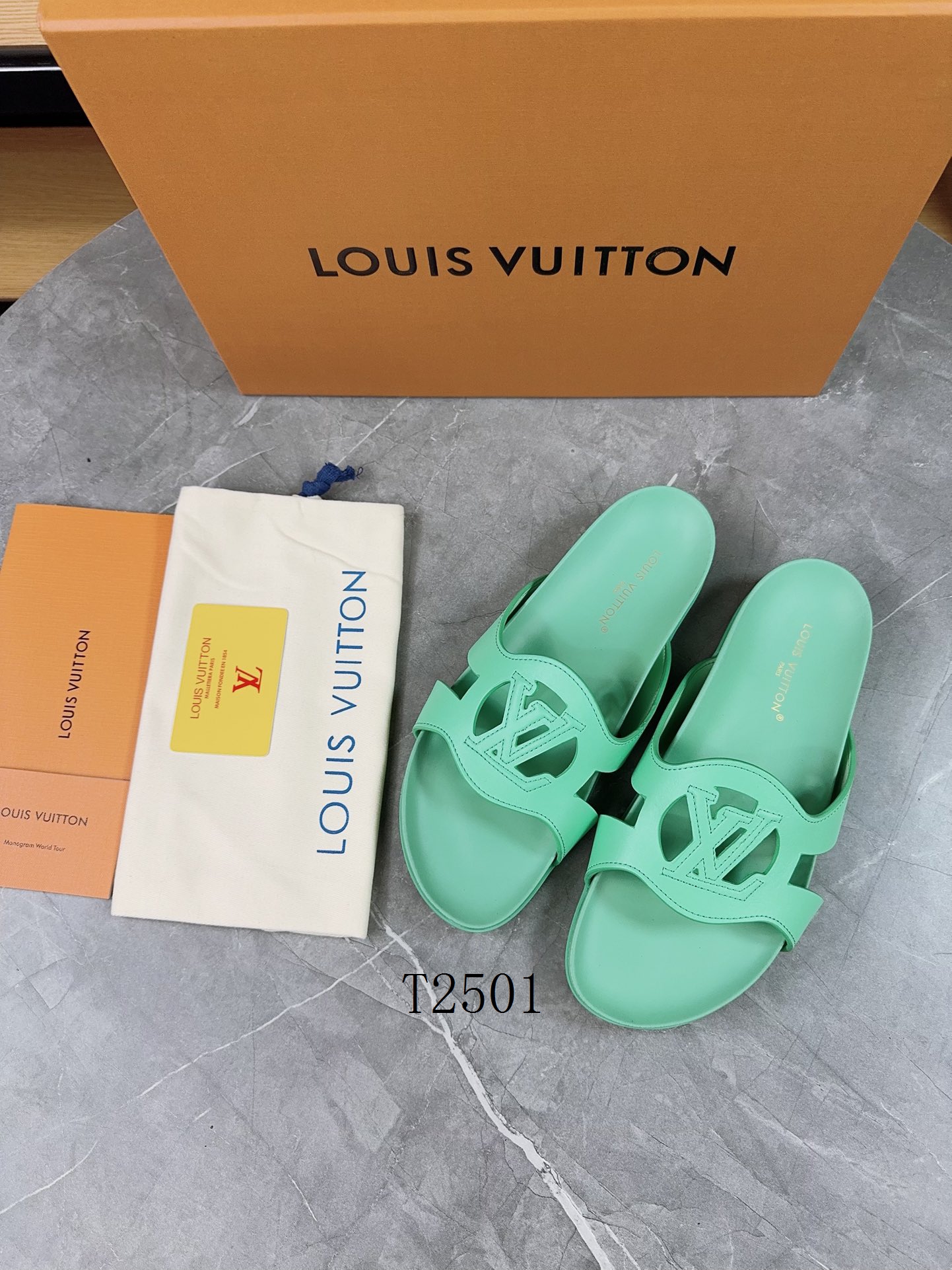 LV sz35-42 h0104
