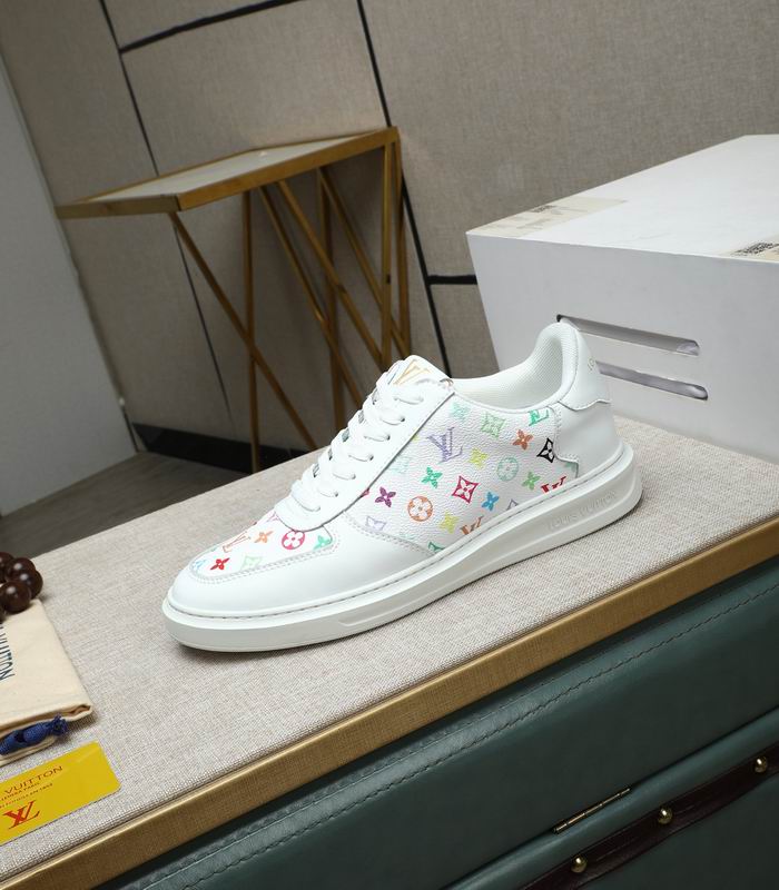 LV sz38-44 hnh0381
