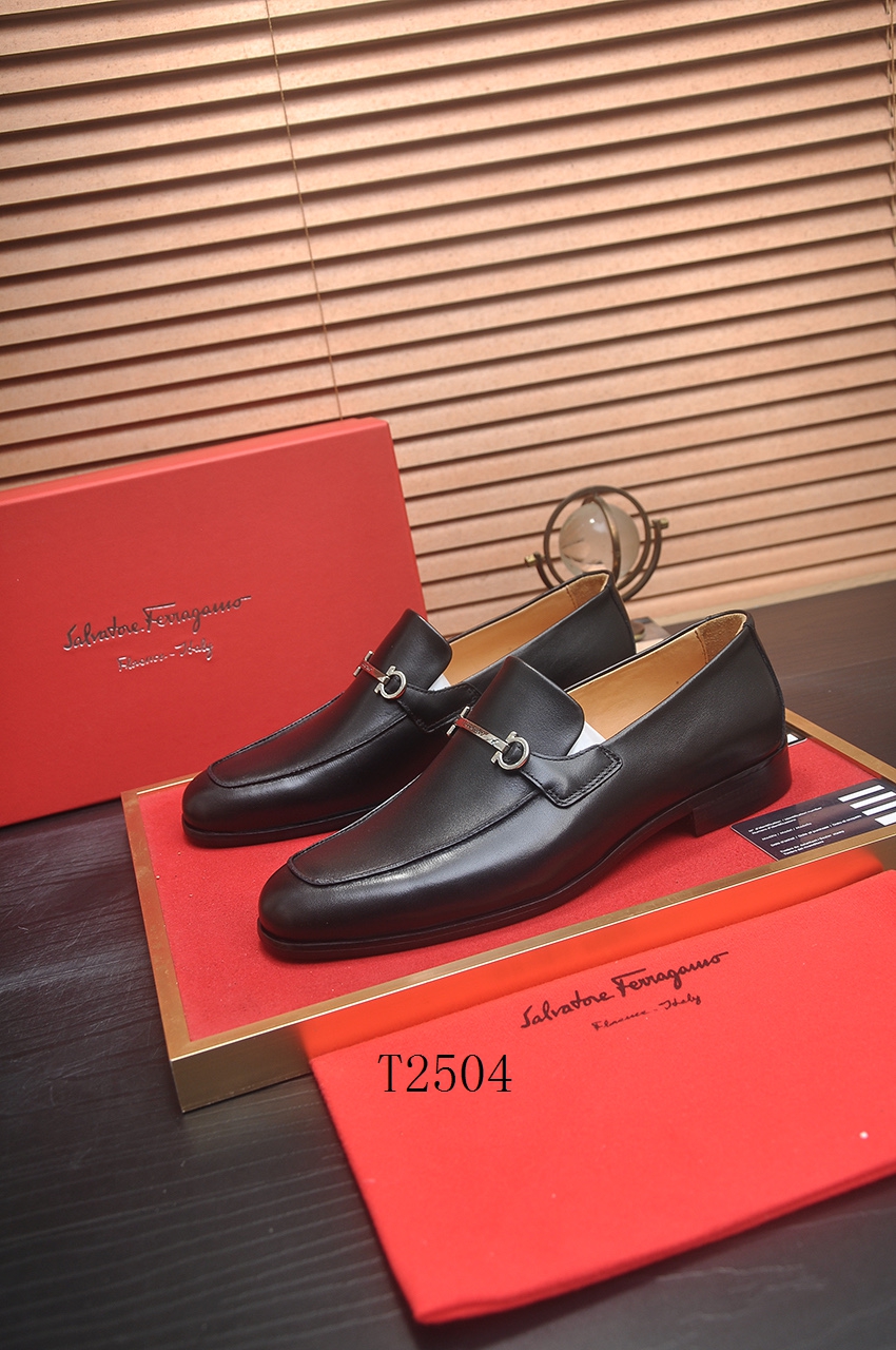 Ferragamo sz38-45 h0404