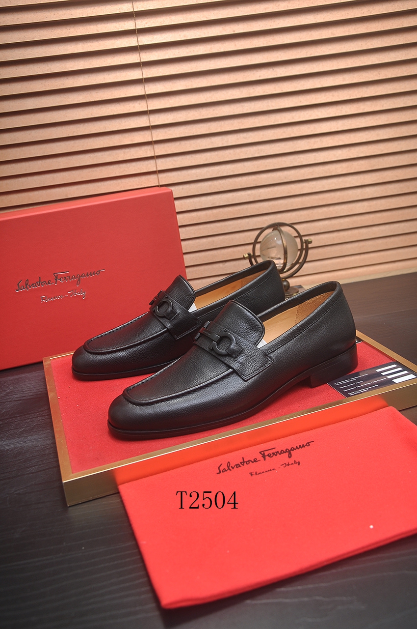 Ferragamo sz38-45 h0406