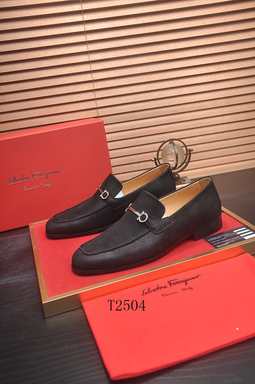 Ferragamo sz38-45 h0407
