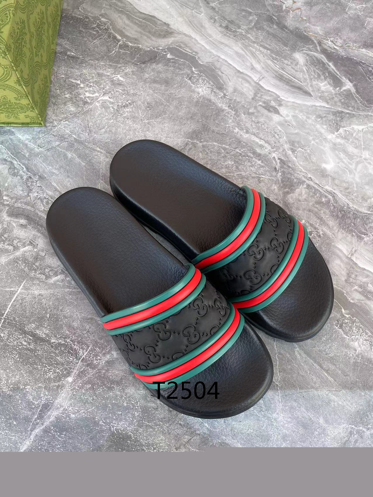 Gucci sz 38-46 h0514
