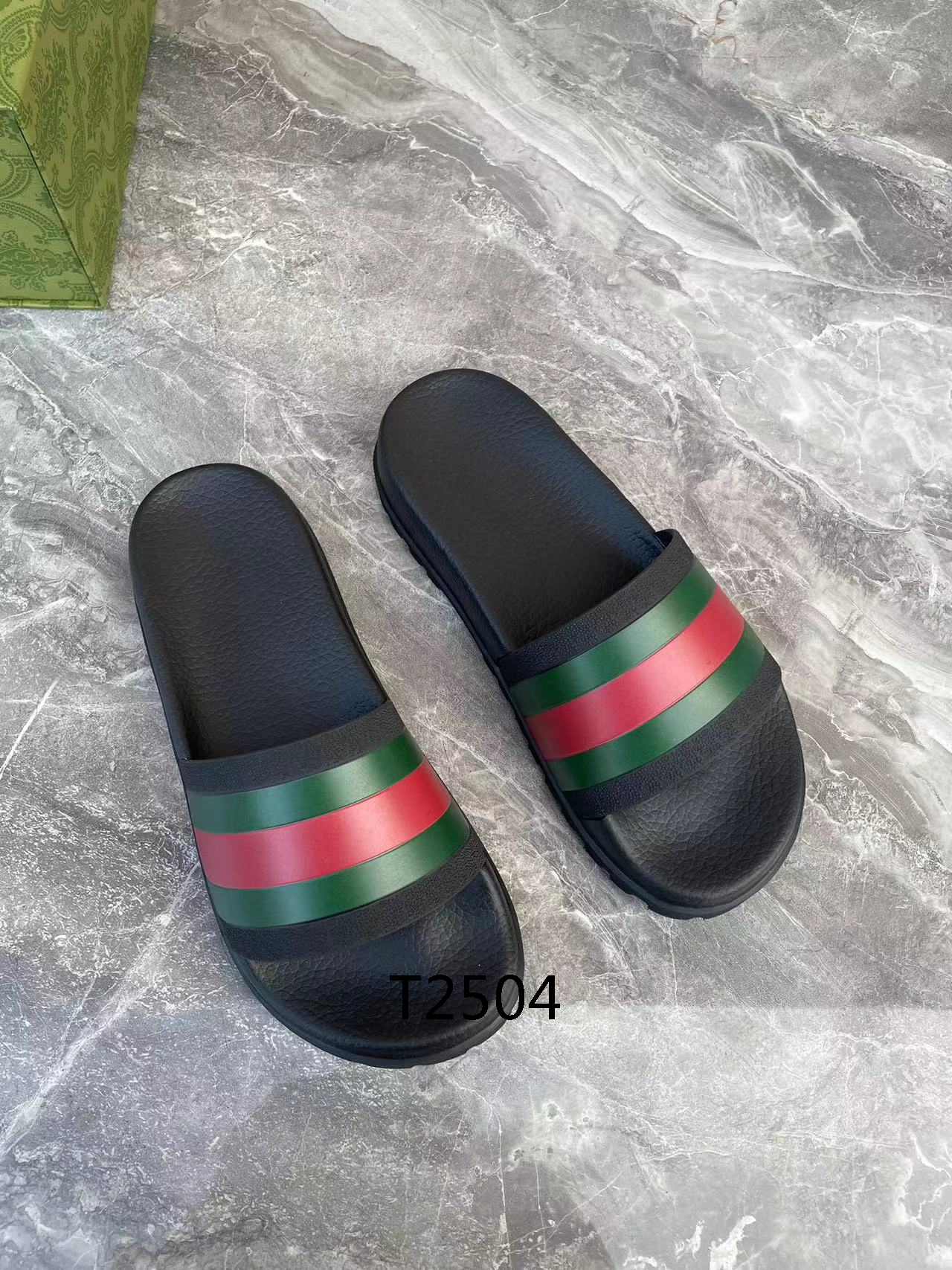 Gucci sz 38-46 h0528