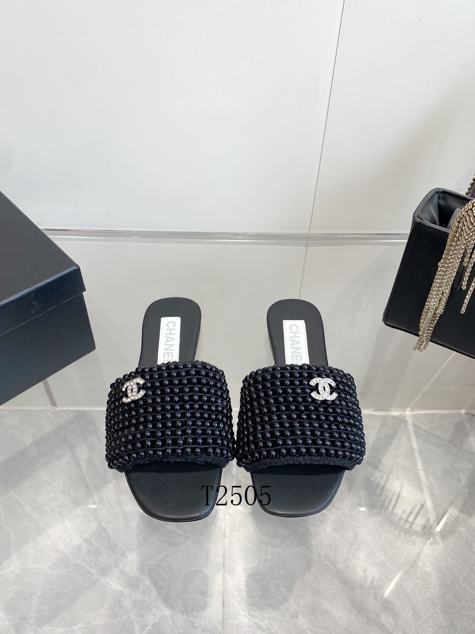 Chanel sz 35-41 h0505