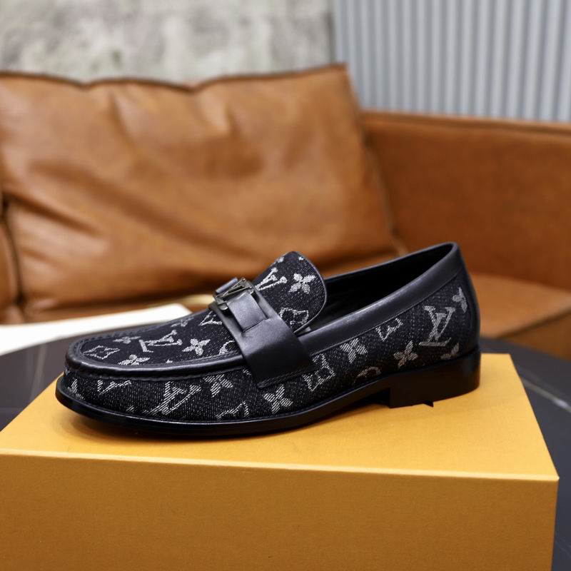 LV sz38-46 hnh0843