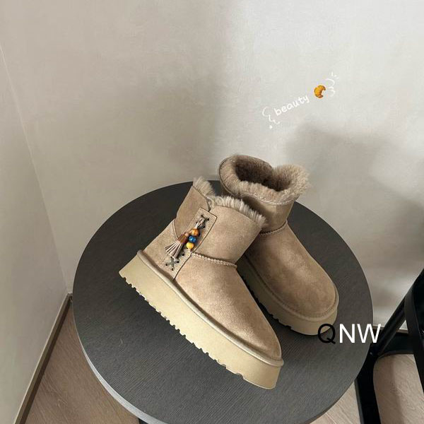 UGG sz38-45 HX1150