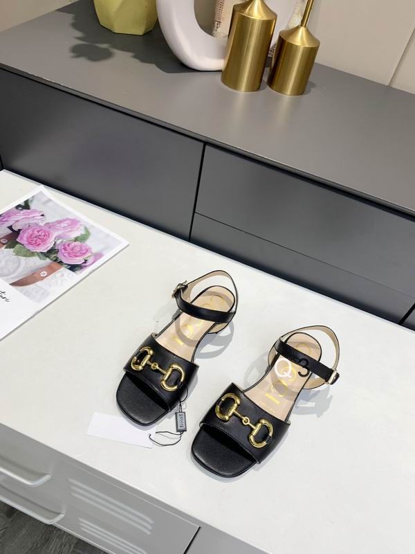 Gucci sz35-40 QM0102