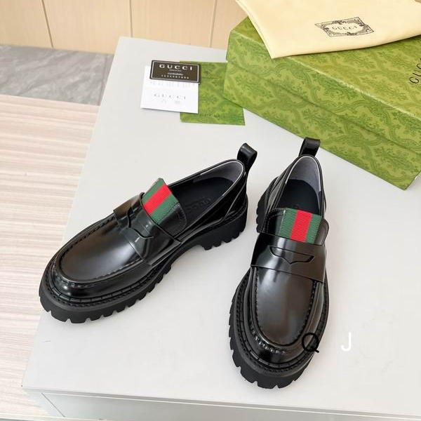 Gucci sz35-40 XJ0301