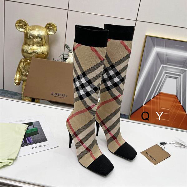 Burberry sz35-40 BY0403