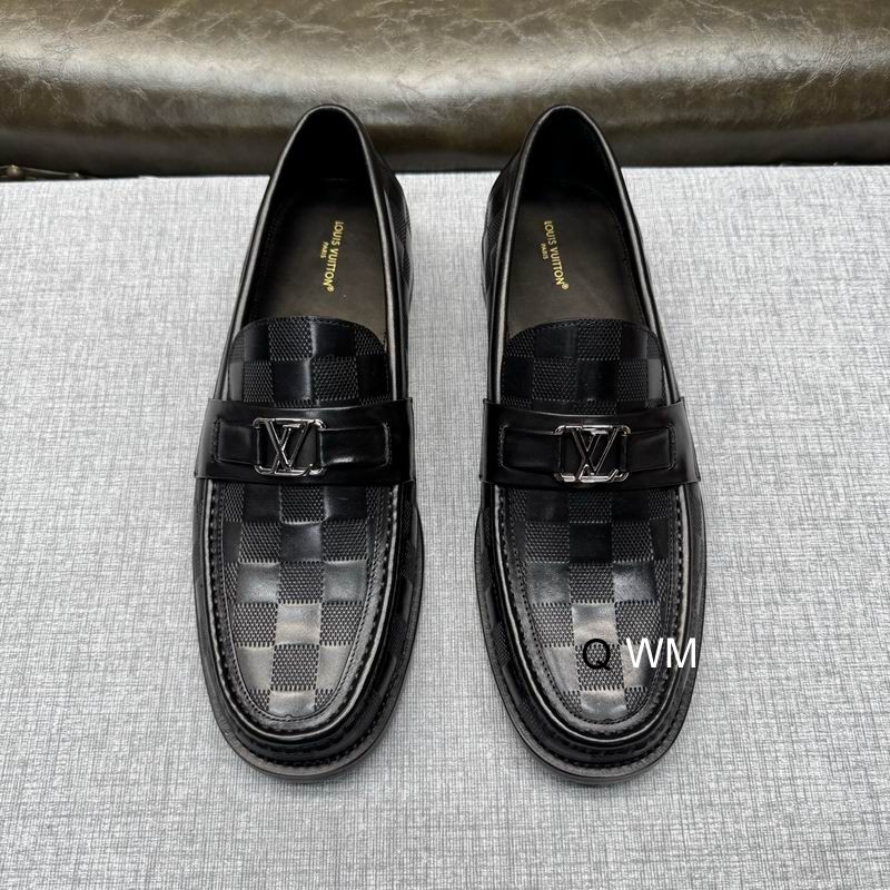LV sz39-44 WM0606