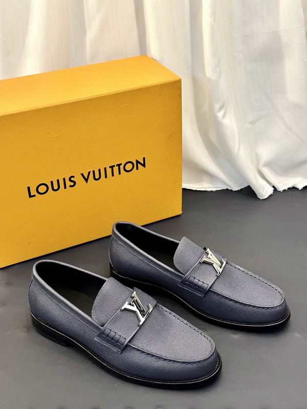 LV sz39-44 hnx0620