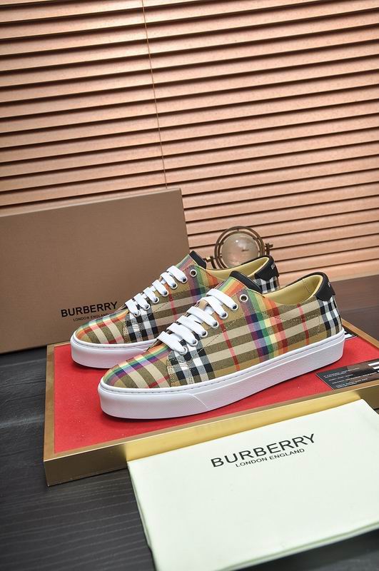 Burberry sz38-44 hnx0619