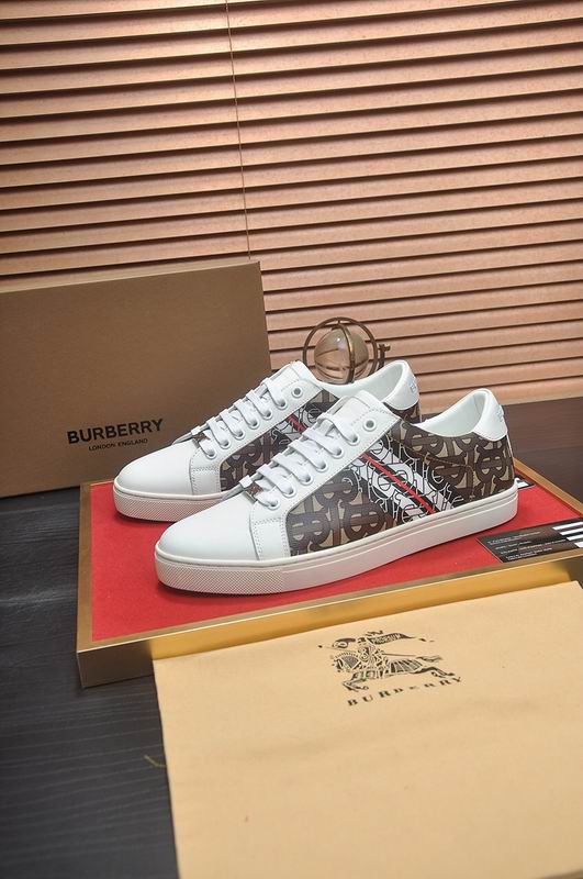 Burberry sz38-44 hnx0623