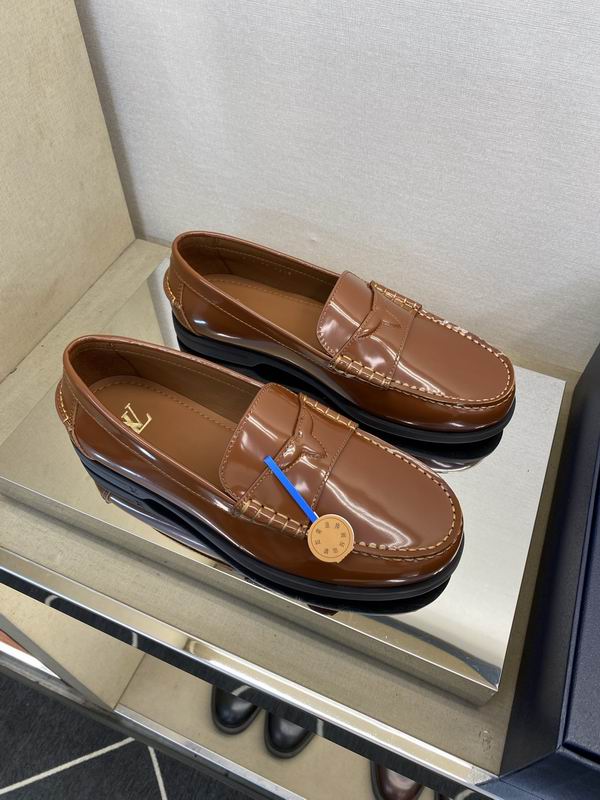 LV sz39-44 hnx0622
