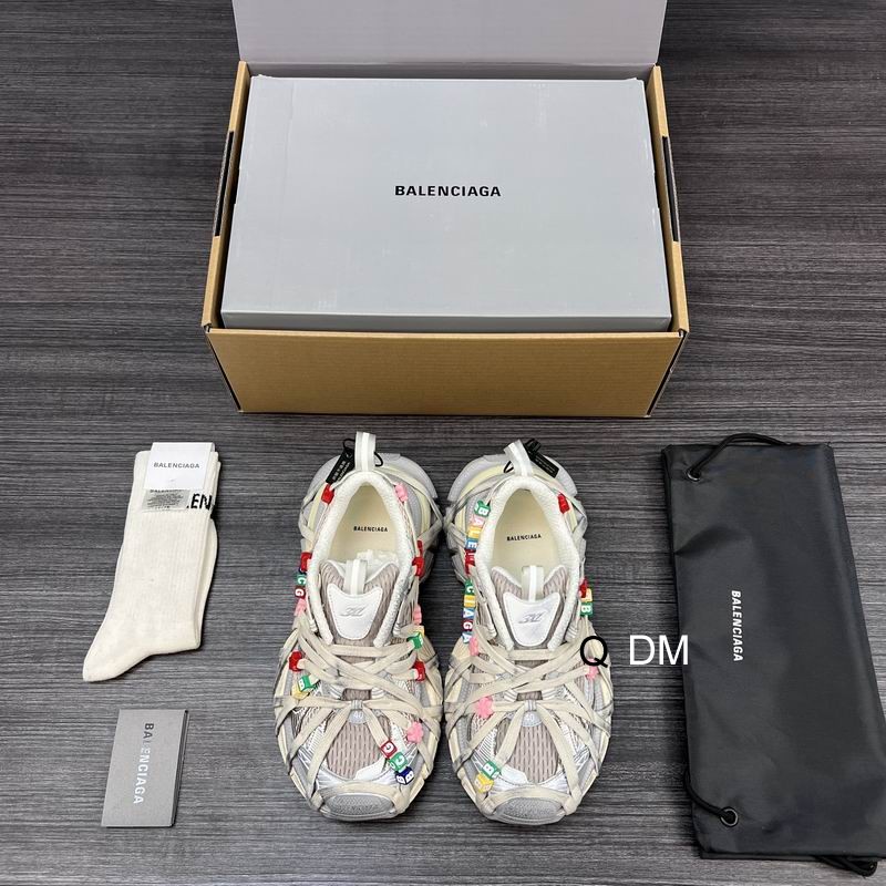 Balenciaga sz35-45 DM0617