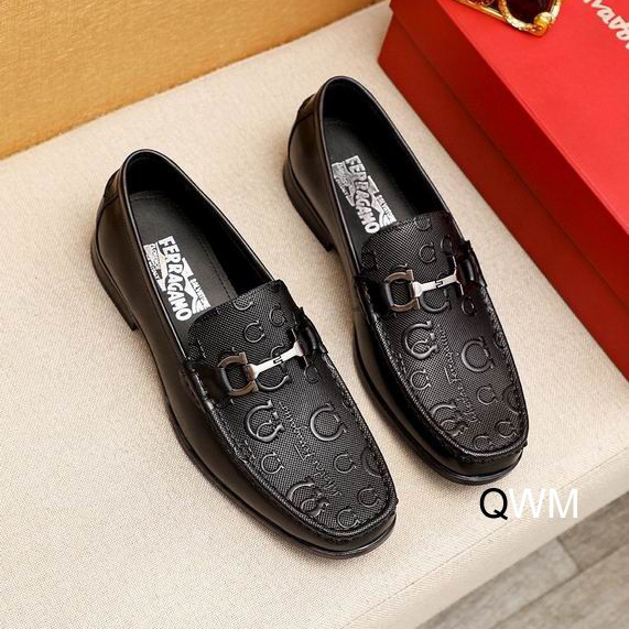 Ferragamo sz38-45 WM0831