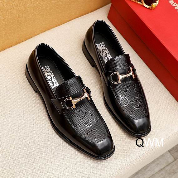 Ferragamo sz38-45 WM0833