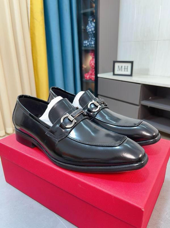 Ferragamo sz38-44 mns0702