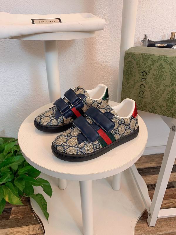 Gucci  kid  shoes jc