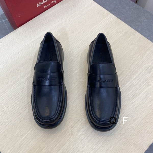 Ferragam sz38-45 TF0837