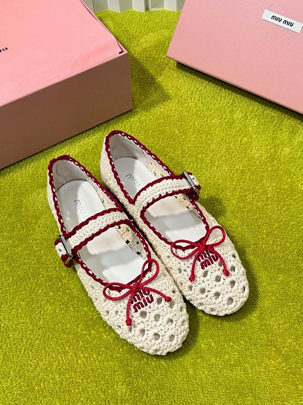 MiuMiu 35-41 mns0803