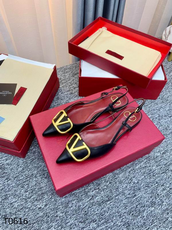 Valentino 女凉鞋 0820