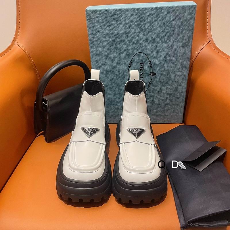 Prada 靴子 Ts